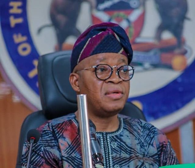 2023: Oyetola Directs Political Appointees To Resign
